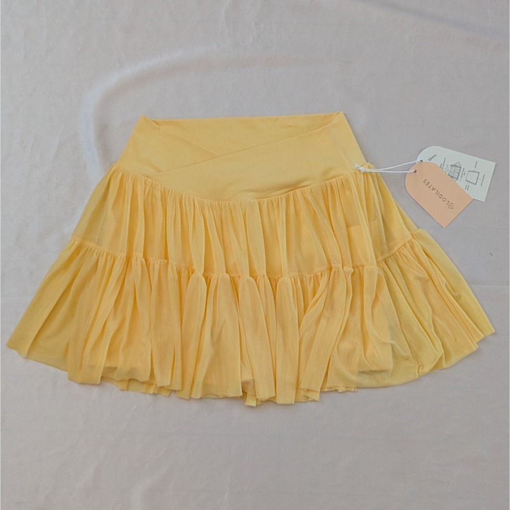 New Blogilates Women's Ballerina Skort Skirt Yellow XS (0-2)